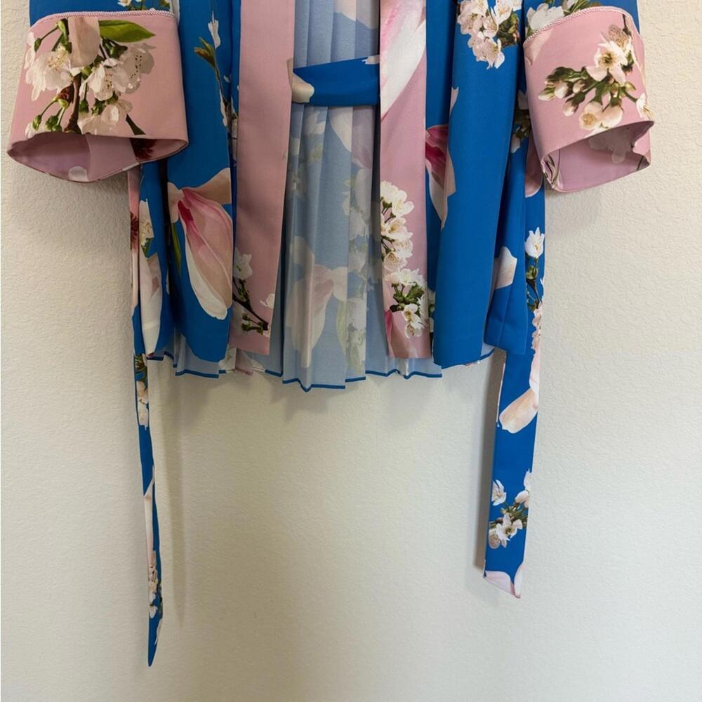 TED BAKER LONDON Harmony Pleat Back Kimono Jacket Blue and Pink Floral Small - Picture 6 of 13